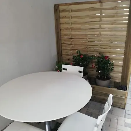 Avec Terrasse Entre Vignes, Balades, Alsace Apartment Guebwiller
